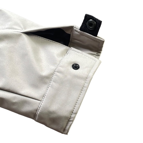 DKNY - Women’s Soft Shell Jacket - Picture 6 of 8